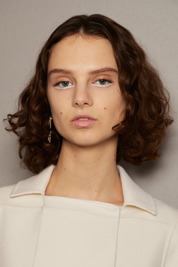 Backstage pokazu Dior haute couture wiosna-lato 2022