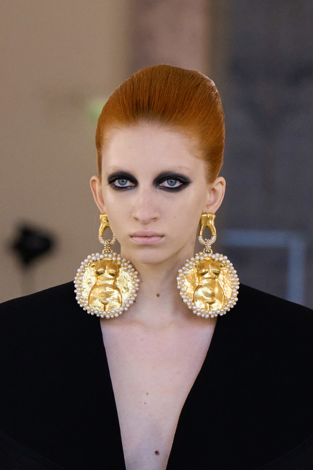 Kolekcja Schiaparelli haute couture wiosna-lato 2022