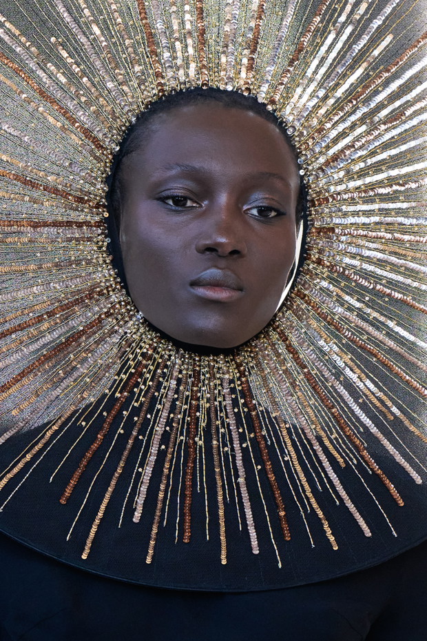 Kolekcja Schiaparelli haute couture wiosna-lato 2022