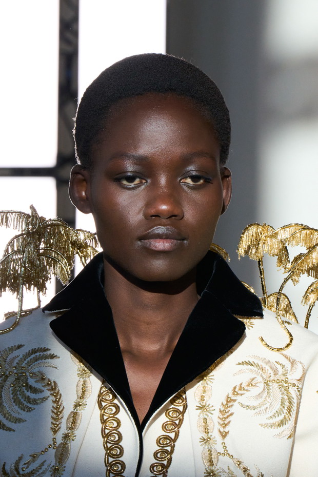 Kolekcja Schiaparelli haute couture wiosna-lato 2022