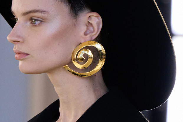 Kolekcja Schiaparelli haute couture wiosna-lato 2022