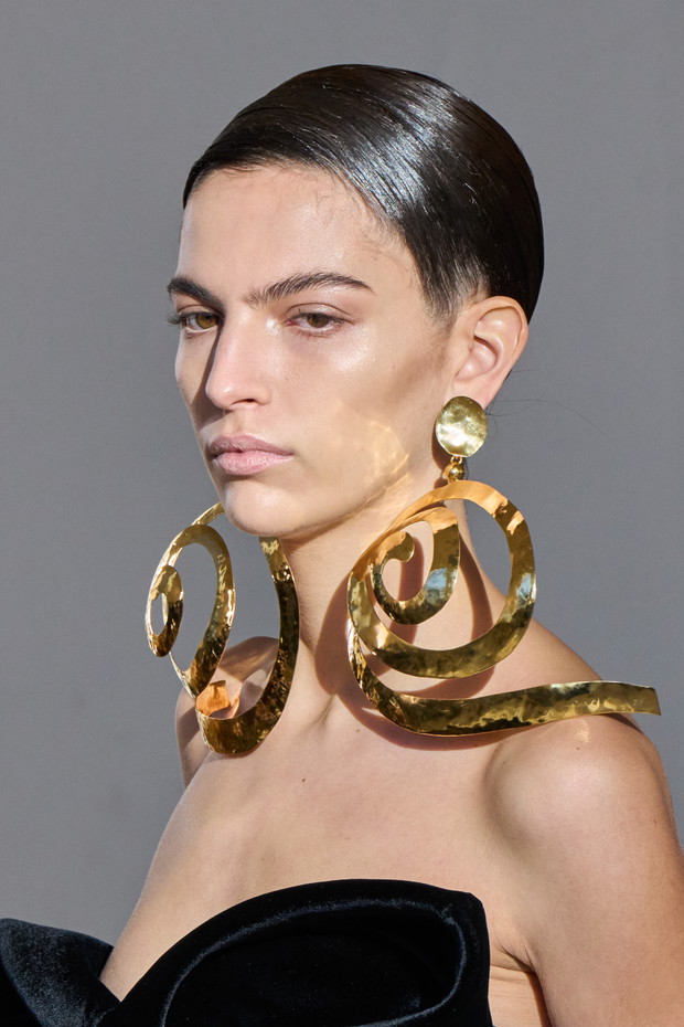 Kolekcja Schiaparelli haute couture wiosna-lato 2022
