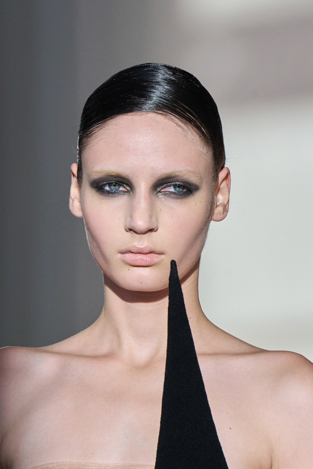Kolekcja Schiaparelli haute couture wiosna-lato 2022