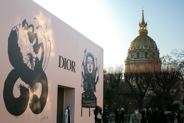 Wybieg Dior haute couture wiosna-lato 2022