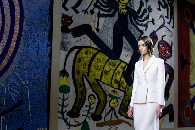 Wybieg Dior haute couture wiosna-lato 2022