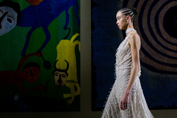 Wybieg Dior haute couture wiosna-lato 2022