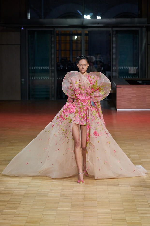 Elie Saab haute couture wiosna-lato 2022