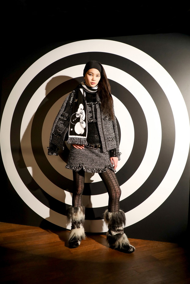 Anna Sui jesień-zima 2022/2023