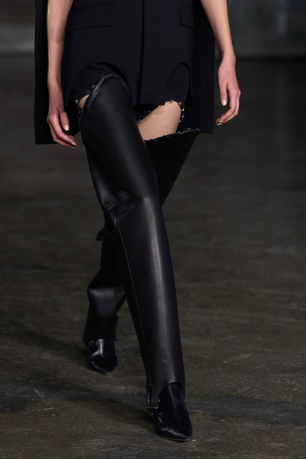 Modne buty 2022: z wybiegu