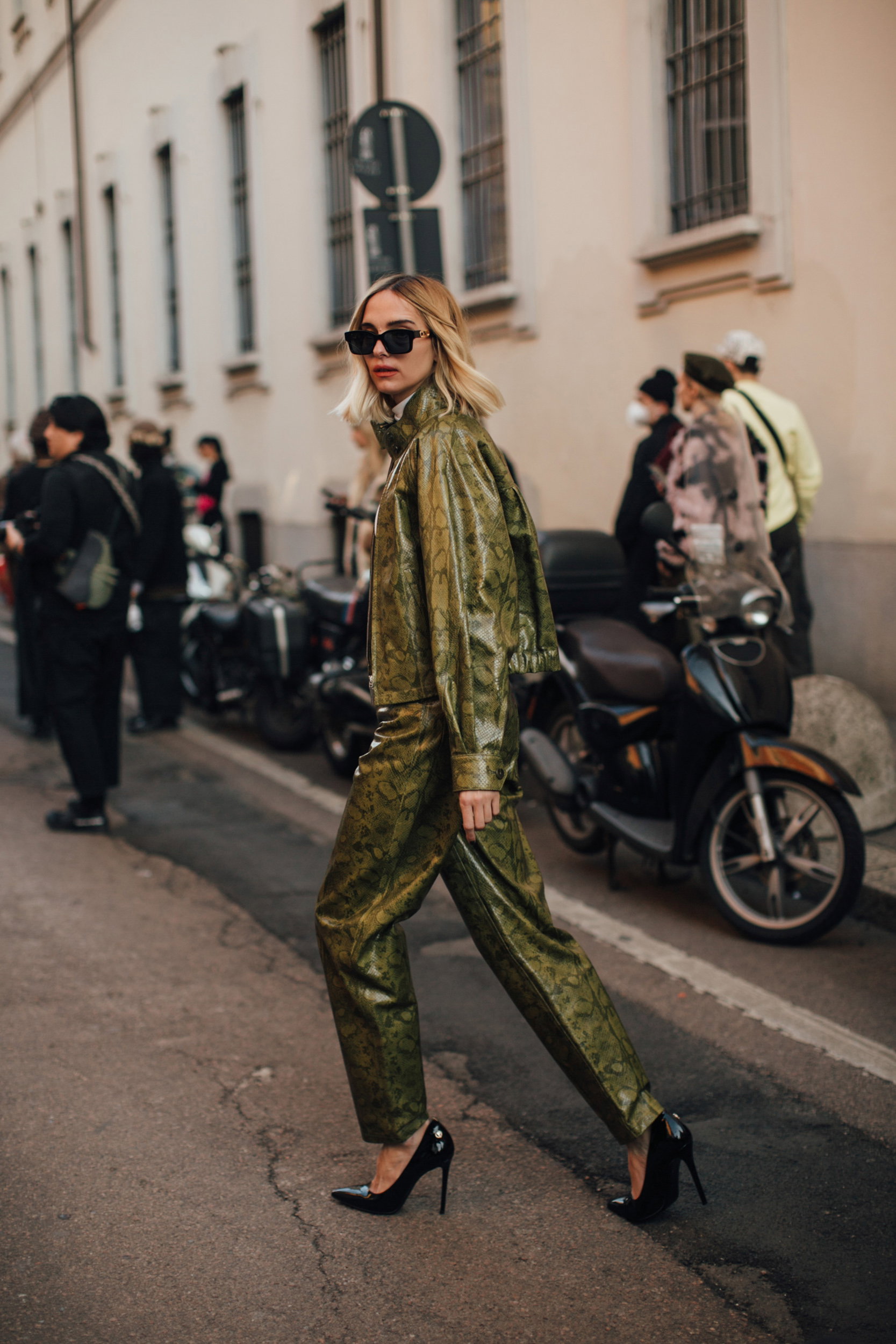 Milan Fashion Week jesień-zima 2022/2023: street style