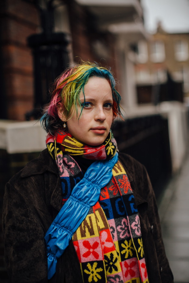 Dodatki z Londynu: street style