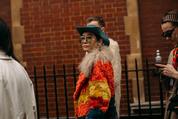 Dodatki z Londynu: street style