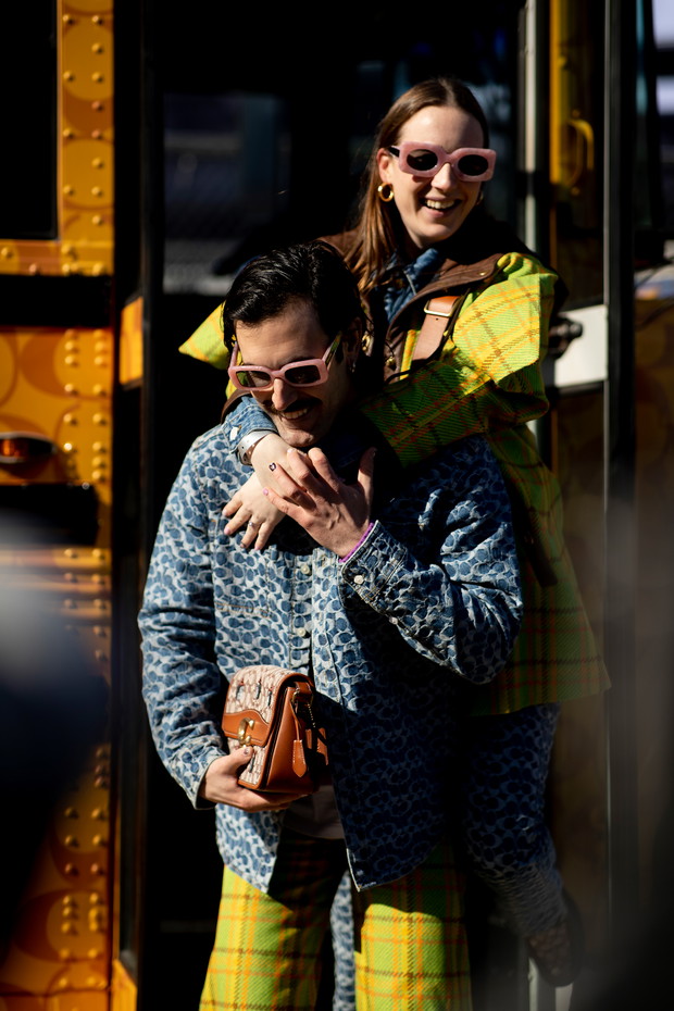 NYFW jesień-zima 2022/2023: street style