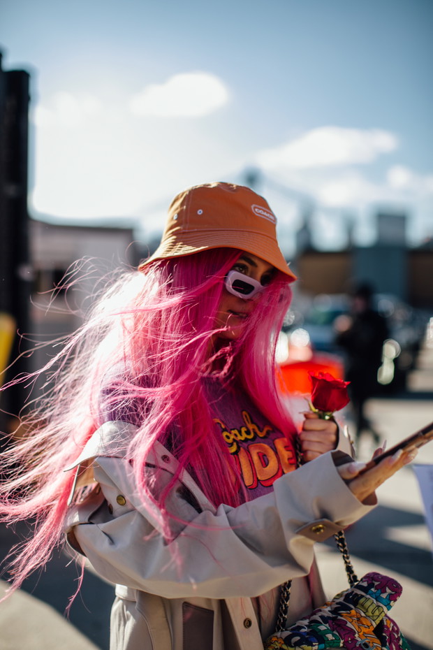 NYFW jesień-zima 2022/2023: street style