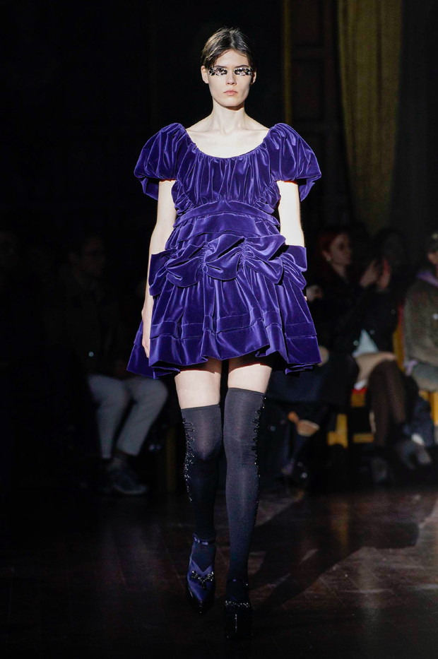 Simone Rocha jesień-zima 2022/2023