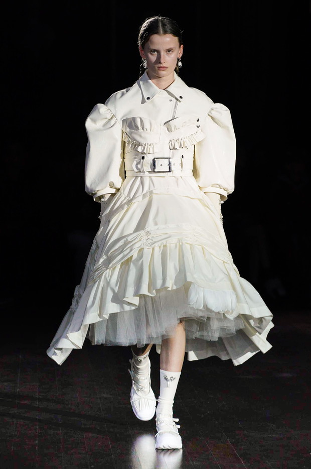 Simone Rocha jesień-zima 2022/2023
