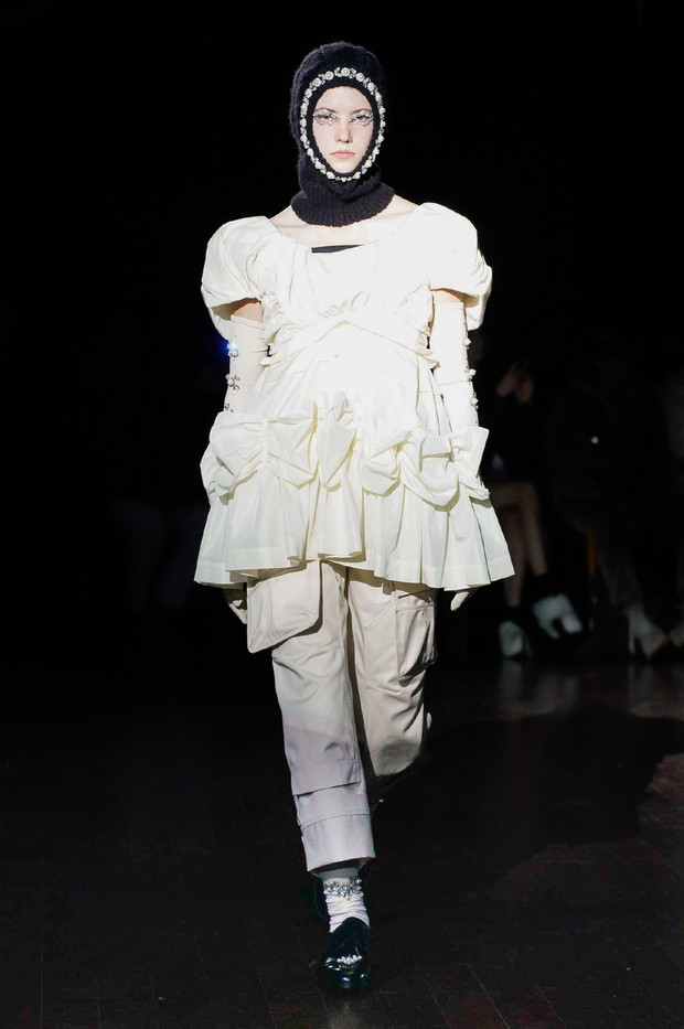 Simone Rocha jesień-zima 2022/2023