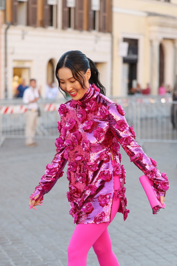 Valentino Haute Couture Fall/Winter 22/23 - Arrivals