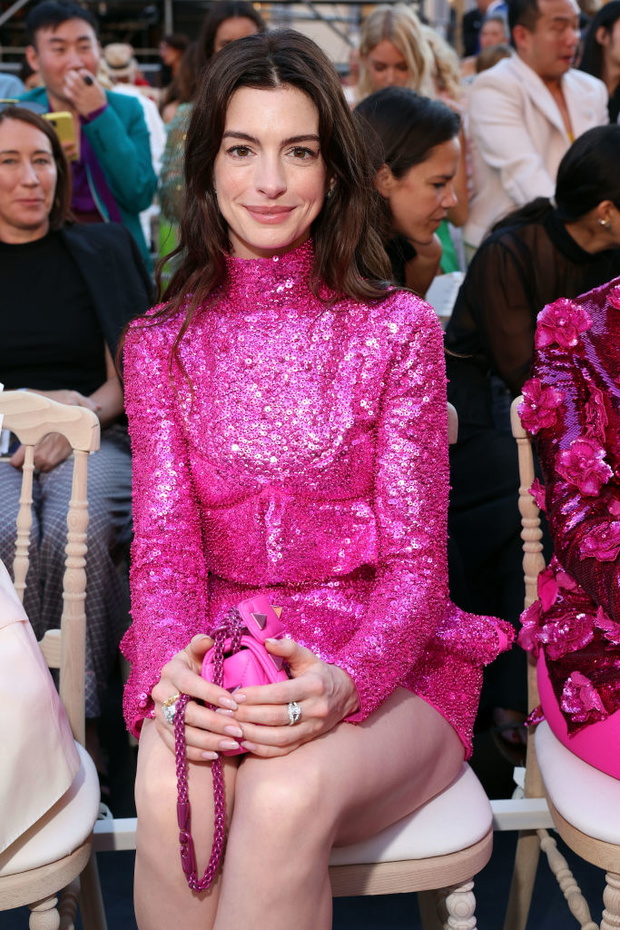 Valentino Haute Couture Fall/Winter 22/23 - Front Row