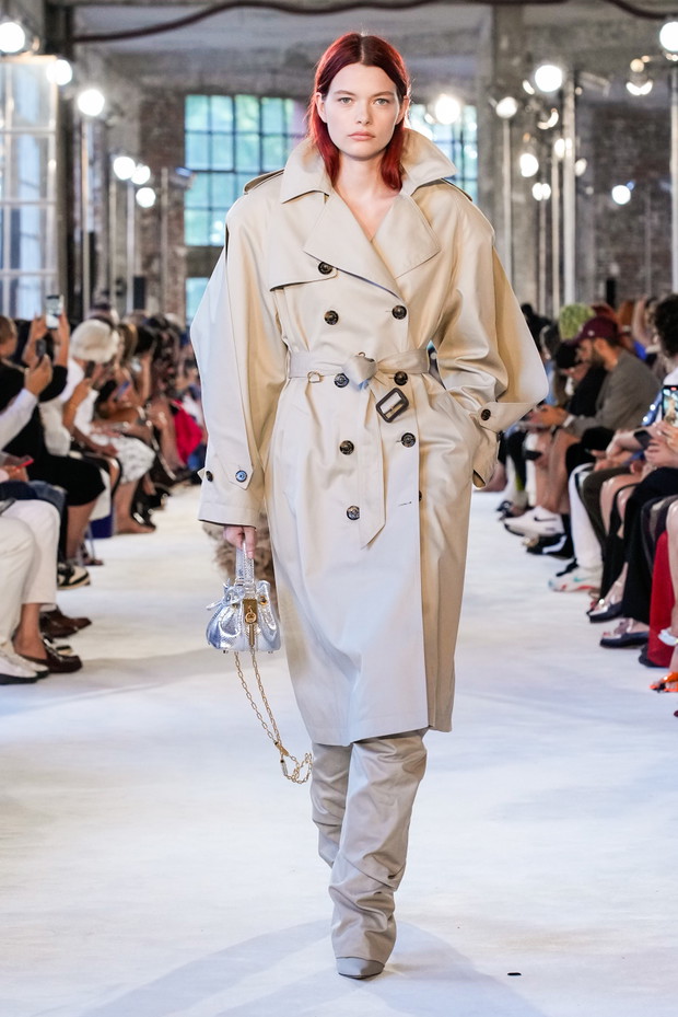 Alexandre Vauthier haute couture jesień-zima 2022/2023