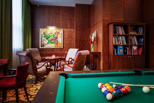sofitel-biblioteka