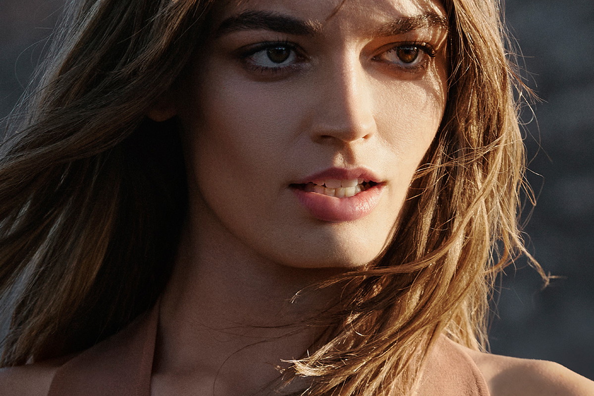 Emma Mackey