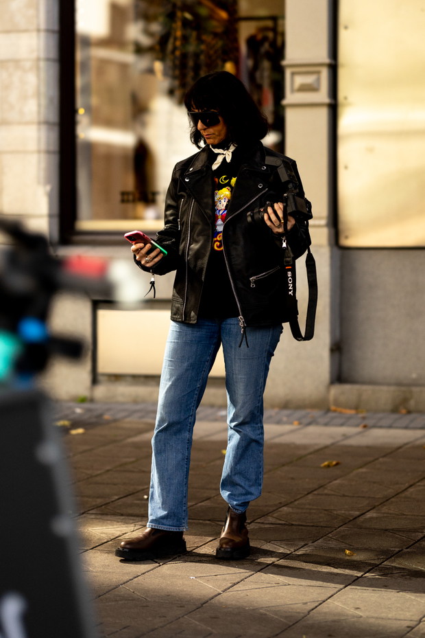 Najlepsze stylizacje na Stockholm Fashion Week wiosna-lato 2023