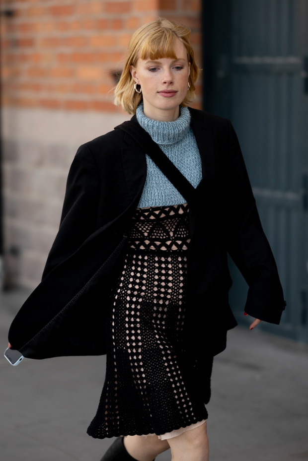 Najlepsze stylizacje na Stockholm Fashion Week wiosna-lato 2023