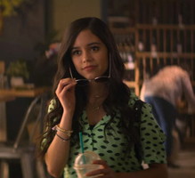 Jenna Ortega w „You”