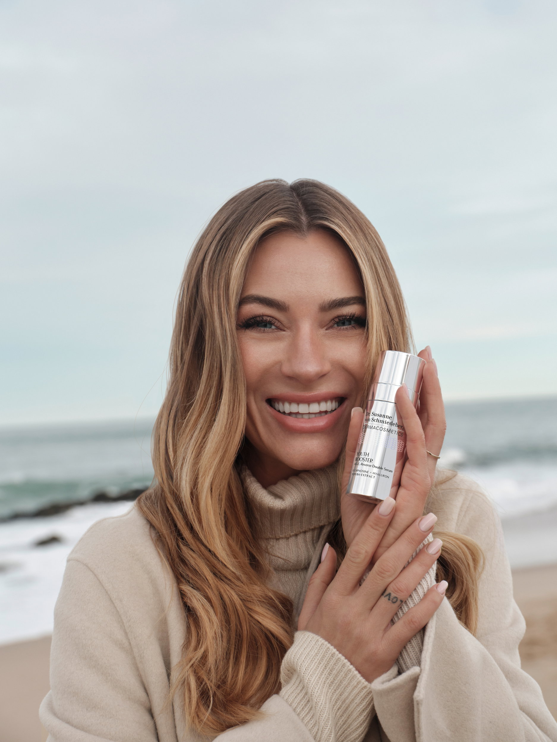 Marcelina Zawadzka została twarzą serum Youth Booster od Derma Cosmetics –