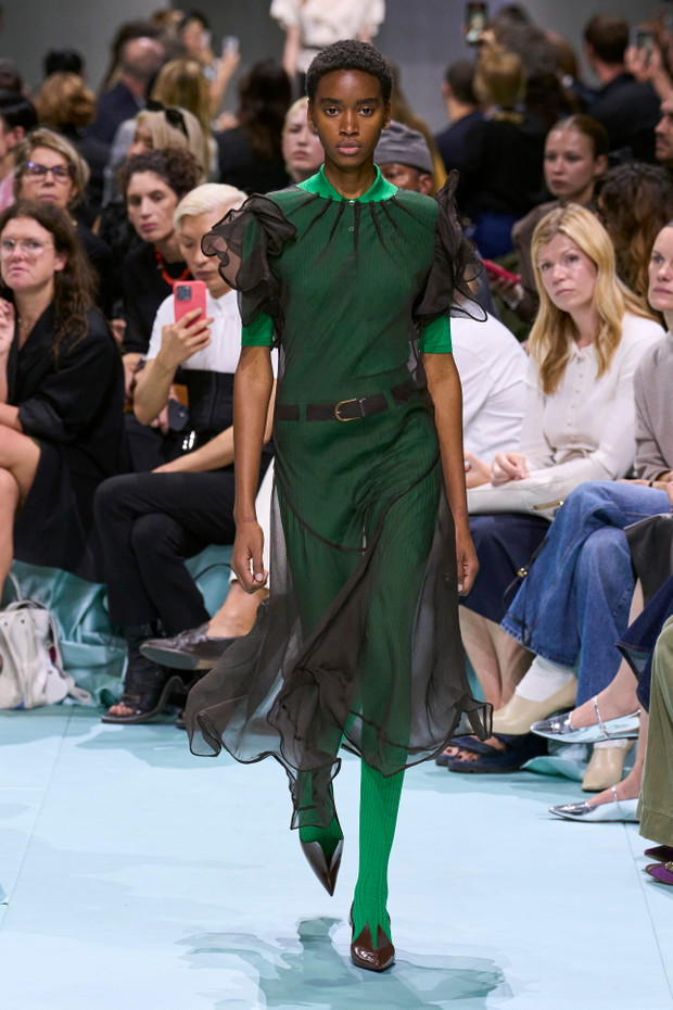 Prada wiosna-lato 2025