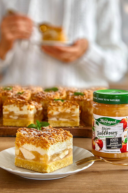 Pomysły na świąteczne przepisy z produktami dżemowymi Herbapol