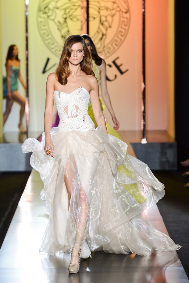 Pokaz: Versace Haute Couture jesień-zima 2012/2013