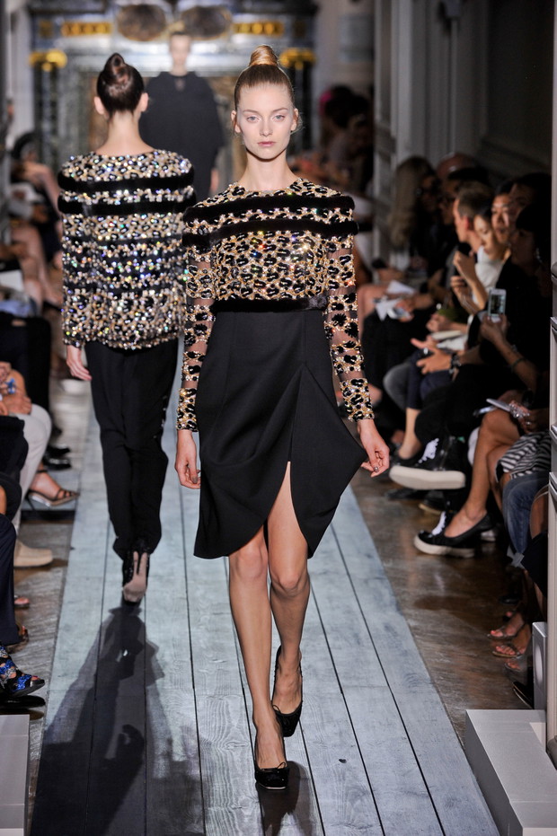 Pokaz Valentino Haute Couture jesień-zima 2012/2013