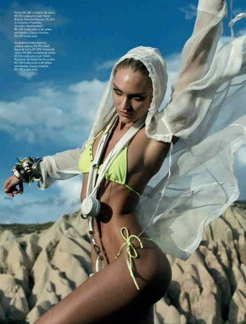 candice-swanepoel-w-futurystycznej-sesji-dla-elle-brazil9-6fd4c3f