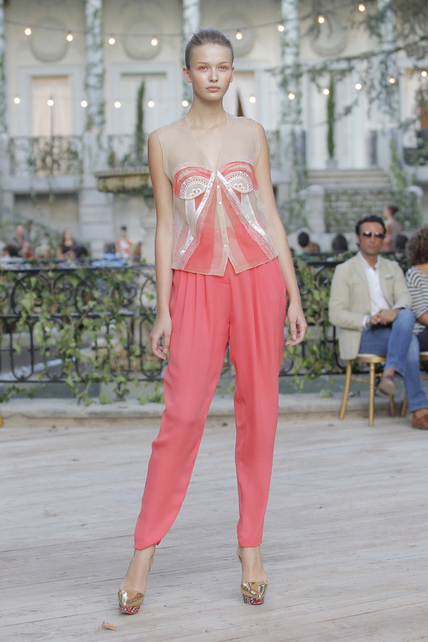 Delpozo wiosna 2013 - pokaz z Fashion Week Madrid