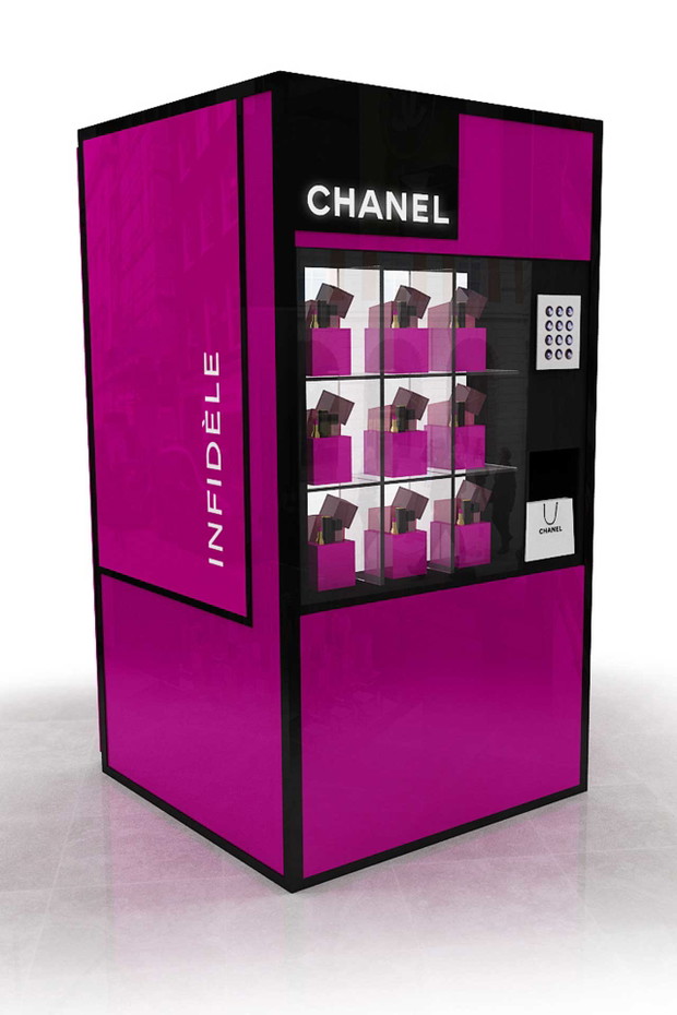 Automat kosmetyczny Chanel na Fashion