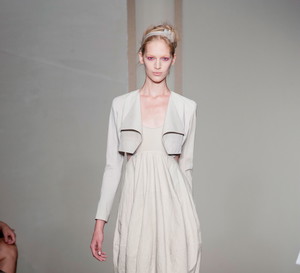 Donna Karan wiosna-lato 2013