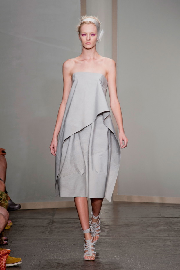 Donna Karan wiosna-lato 2013