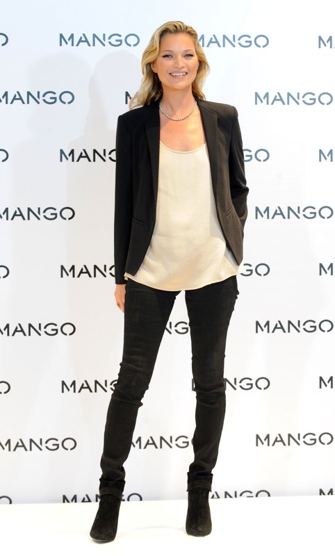 40. najlepszych stylizacji na 40.urodziny Kate Moss!