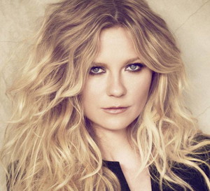 Kirsten Dunst ambasadorką L'Oreal Professionnel