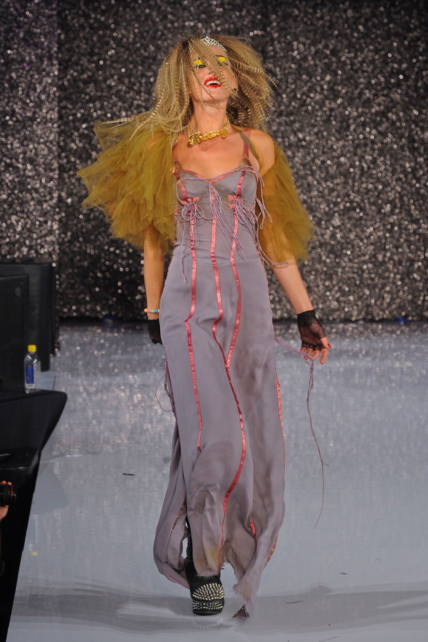 Betsey Johnson wiosna-lato 2013 - pokaz na urodziny
