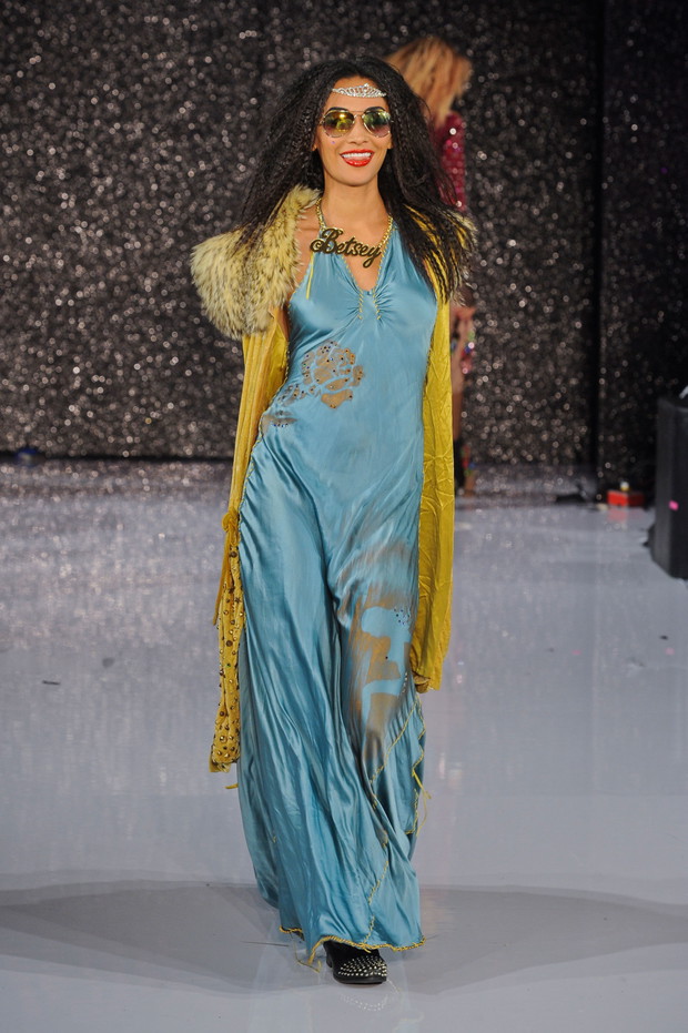 Betsey Johnson wiosna-lato 2013 - pokaz na urodziny