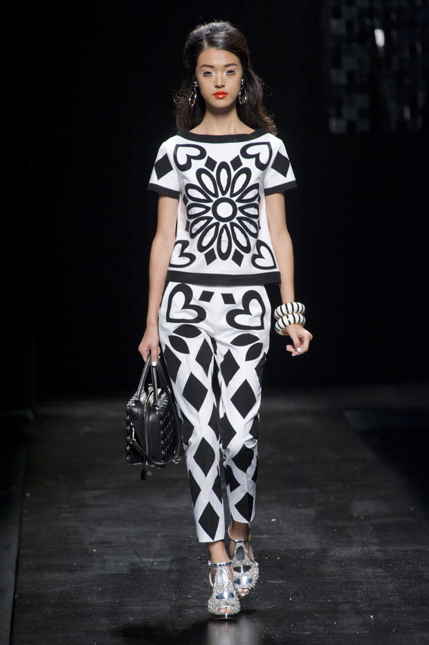 Moschino wiosna-lato 2013