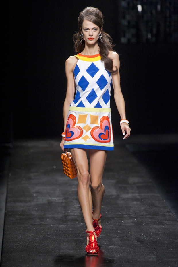 Moschino wiosna-lato 2013