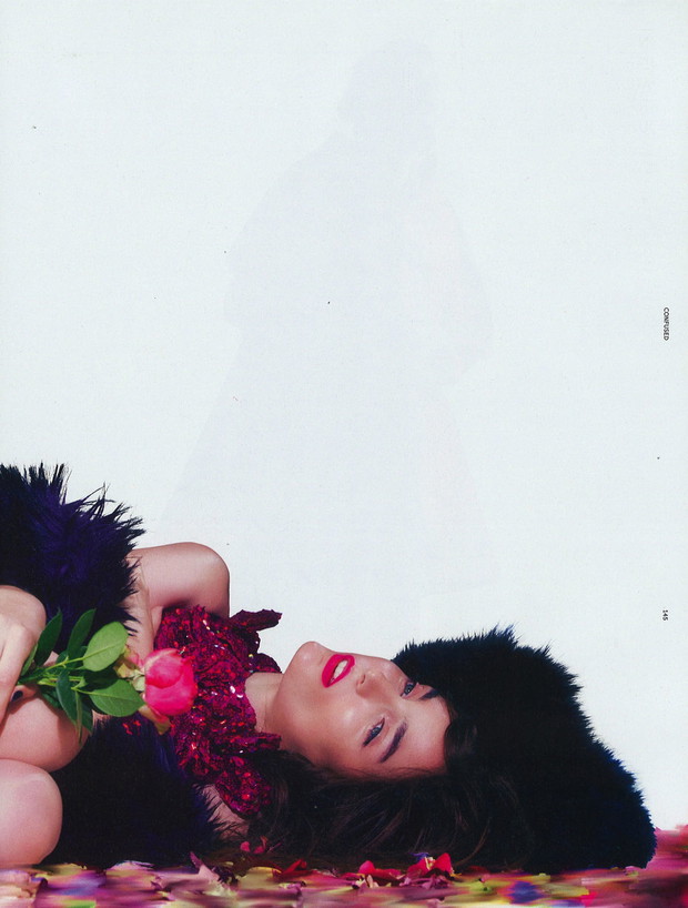 Zuzanna Bijoch w Dazed & Confused – piękne zdjęcia