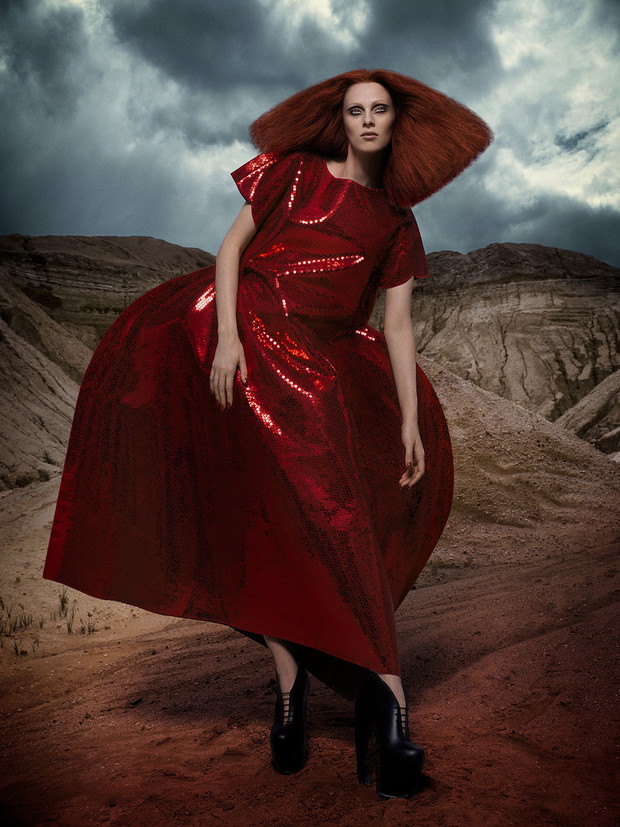 Karen Elson, fot. Daniele Duella and Iango Henzi / i-D