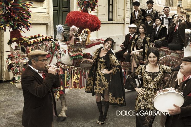 Bianca Balti, Bianca Brandolini i Monica Bellucci w kampanii Dolce & Gabbana na sezon jesień-zima 2012/ 2013 (fot. serwis prasowy)