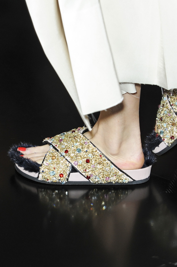 ekscentryczne-buty-z-pokazu-celine-wiosna-lato-201314-8377f20