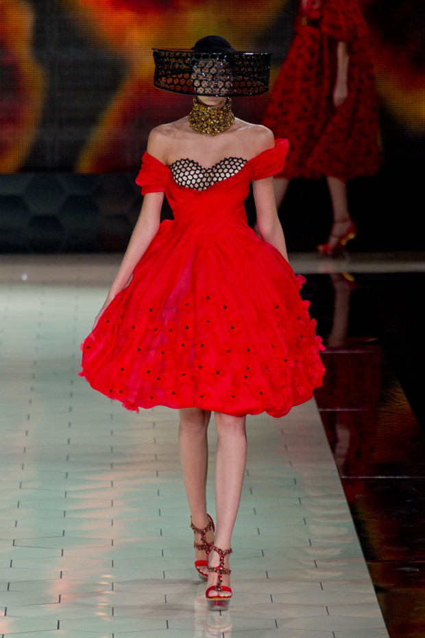 Alexander McQueen wiosna-lato 2013
